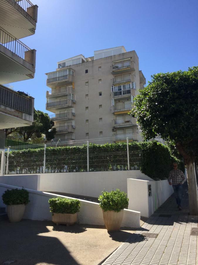 Apartamento Familiar Leomar Salou Exterior photo