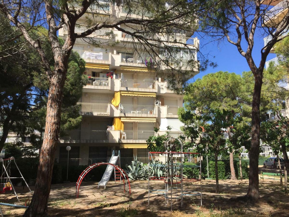 Apartamento Familiar Leomar Salou Exterior photo